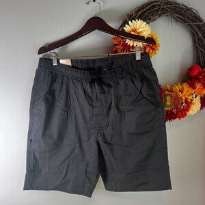prAna Men's Double Peak E-Waist Everyday Hiking Short  LARGE/ 8"L in Charcoal